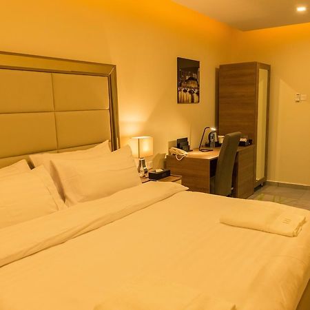 Iris Hotel Wuse 2 Abuja Exterior photo